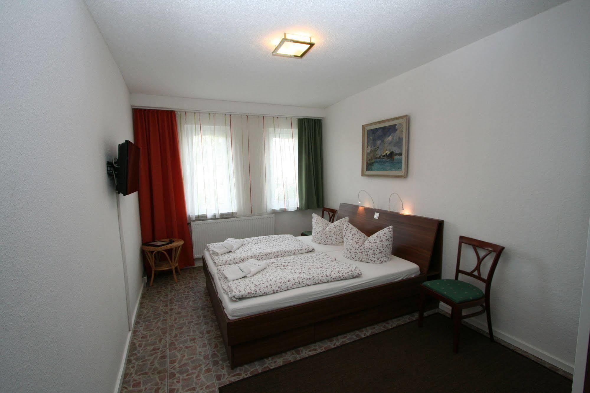 Pension Gestuet Lindenhof Templin Ngoại thất bức ảnh